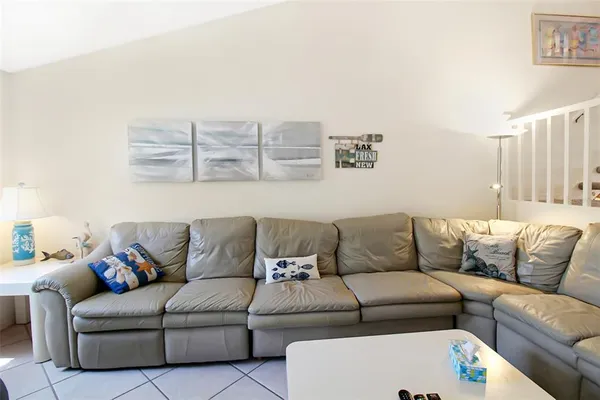 $11,000 | 1304 Siesta Bayside Drive, Unit 1304B, Sarasota, FL 34242