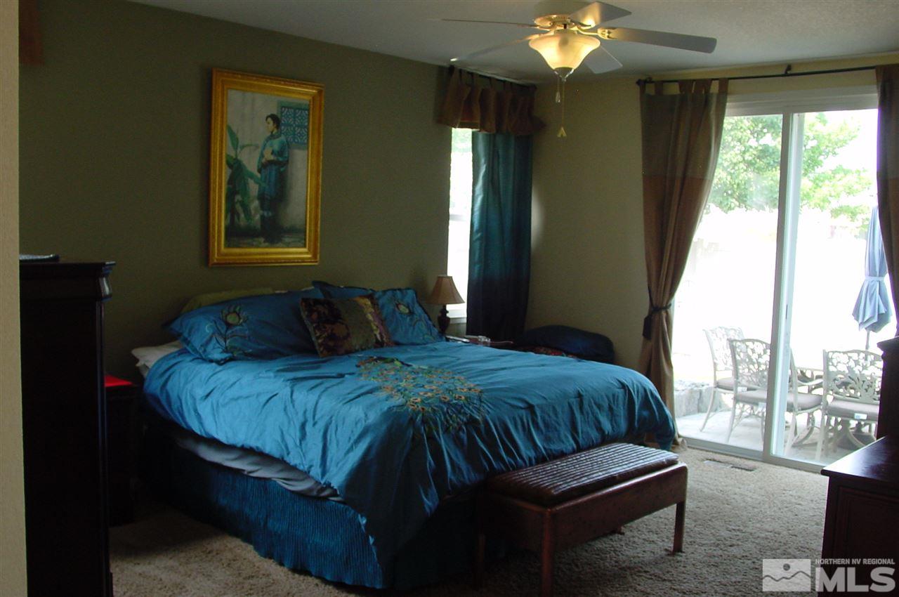 2435 Lincoln Meadows Drive Reno, NV 89521 - Photo 17 of 35 Photo 17