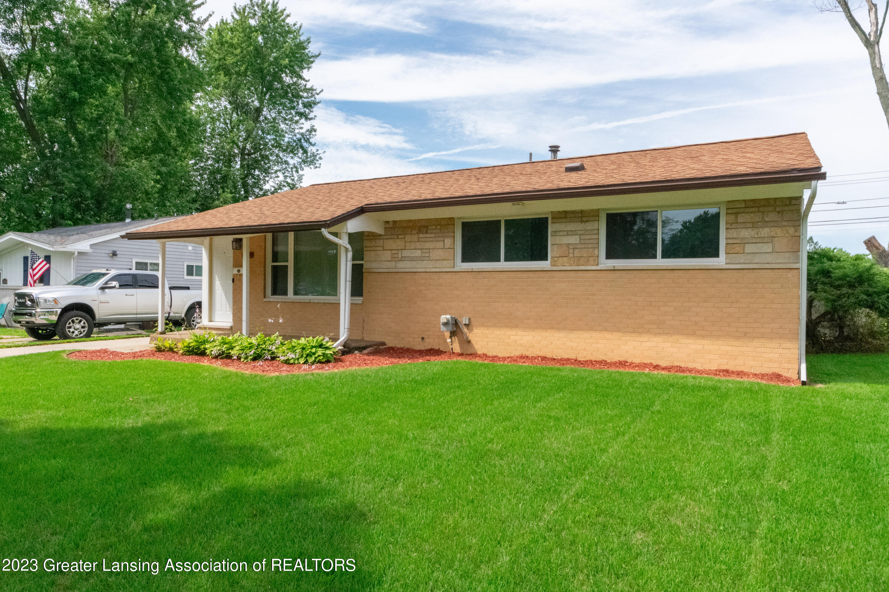 3300 Risdale Avenue Lansing, MI 48911 - Photo 35 of 38 Risdale-35