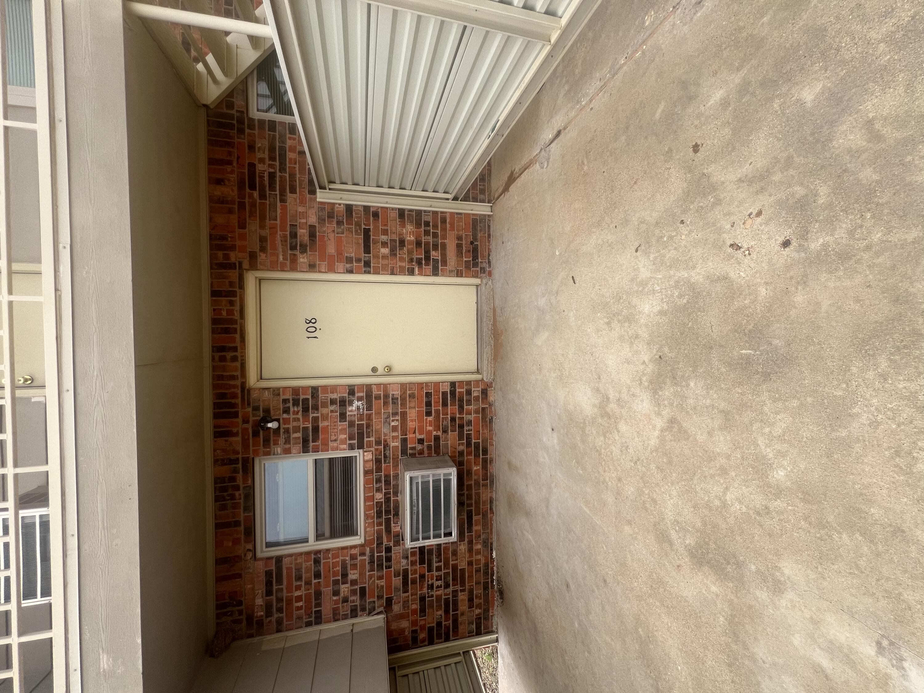 802 Matthew Avenue Sundown, TX 79372 - Photo 13 of 22 a view of balcony