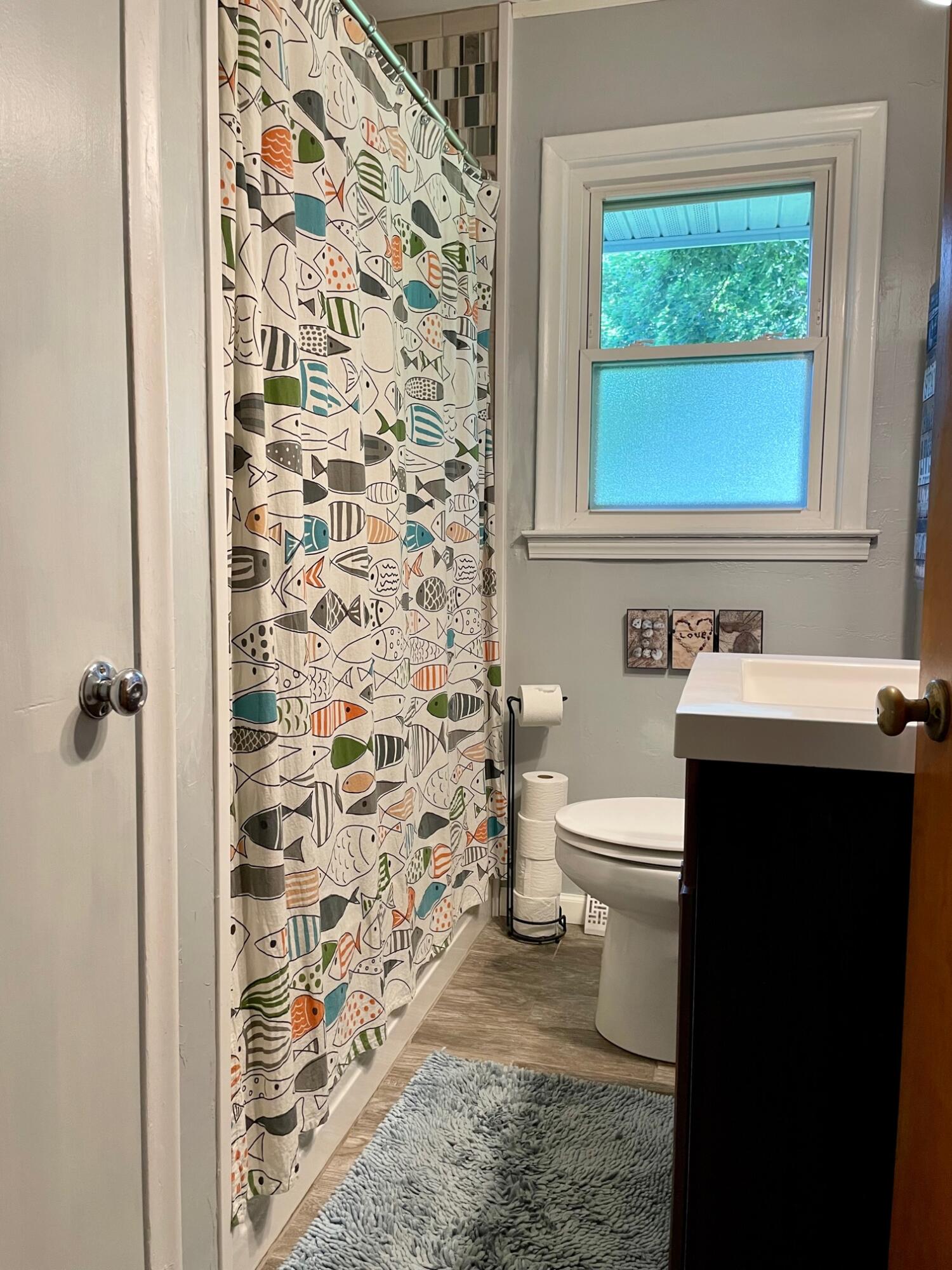 2753 Vrooman Road Jackson, MI 49203 - Photo 22 of 46 2753 Vrooman bath