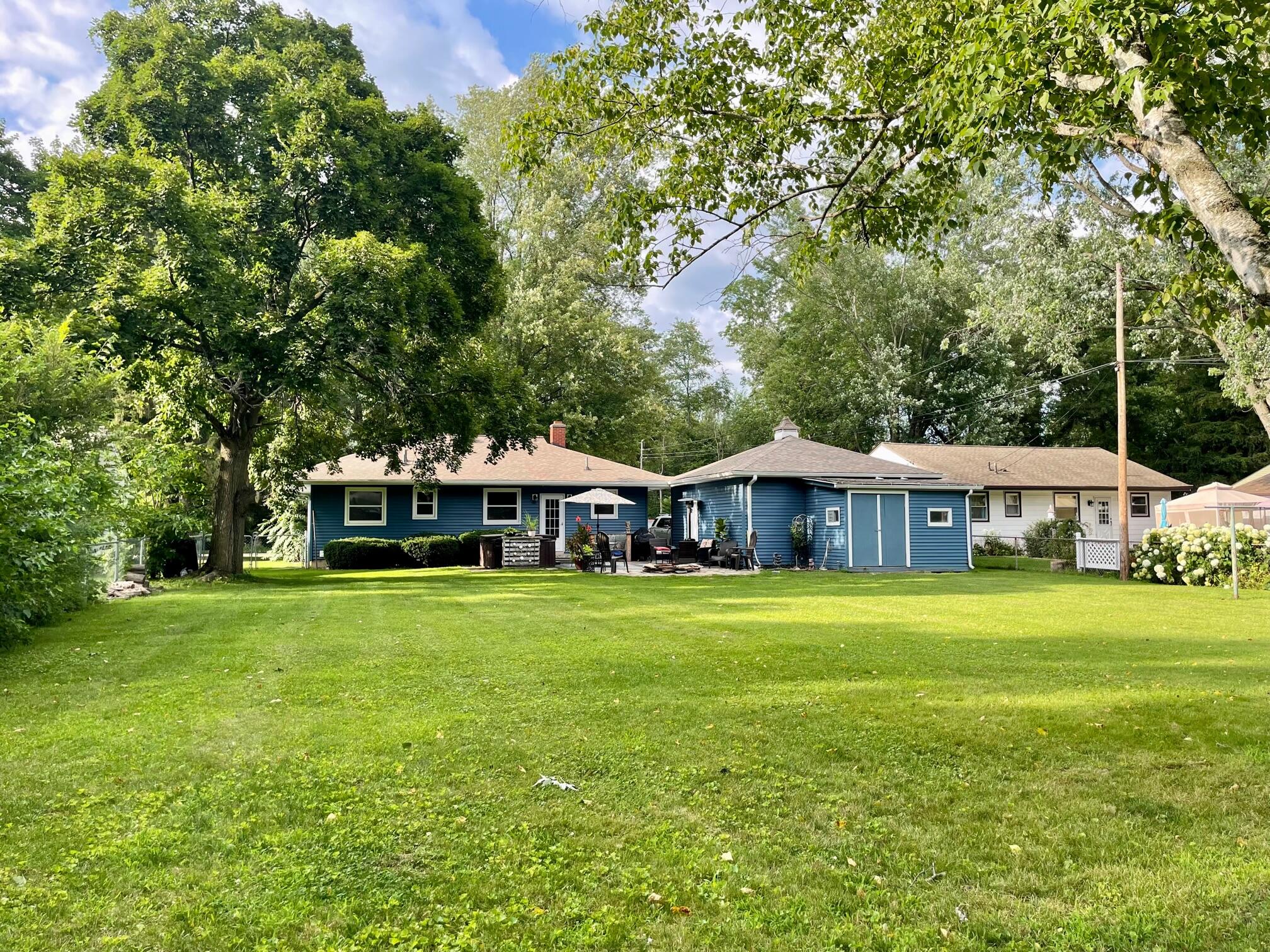 2753 Vrooman Road Jackson, MI 49203 - Photo 40 of 46 2753 Vrooman back