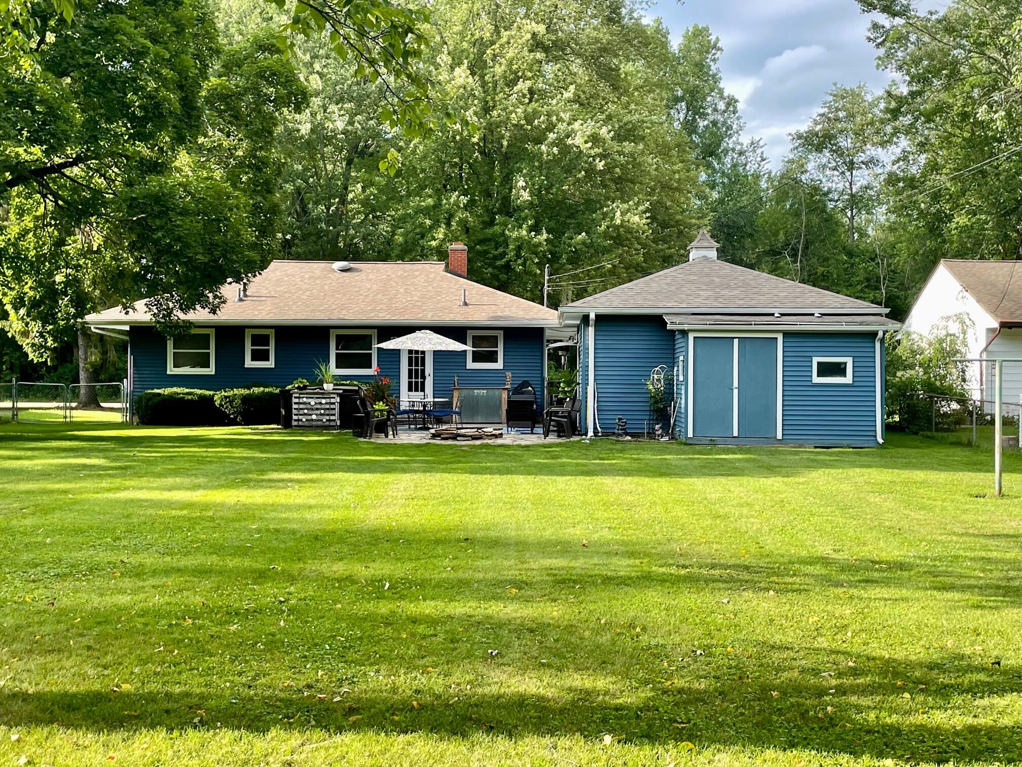 2753 Vrooman Road Jackson, MI 49203 - Photo 41 of 46 2753 Vrooman back 3