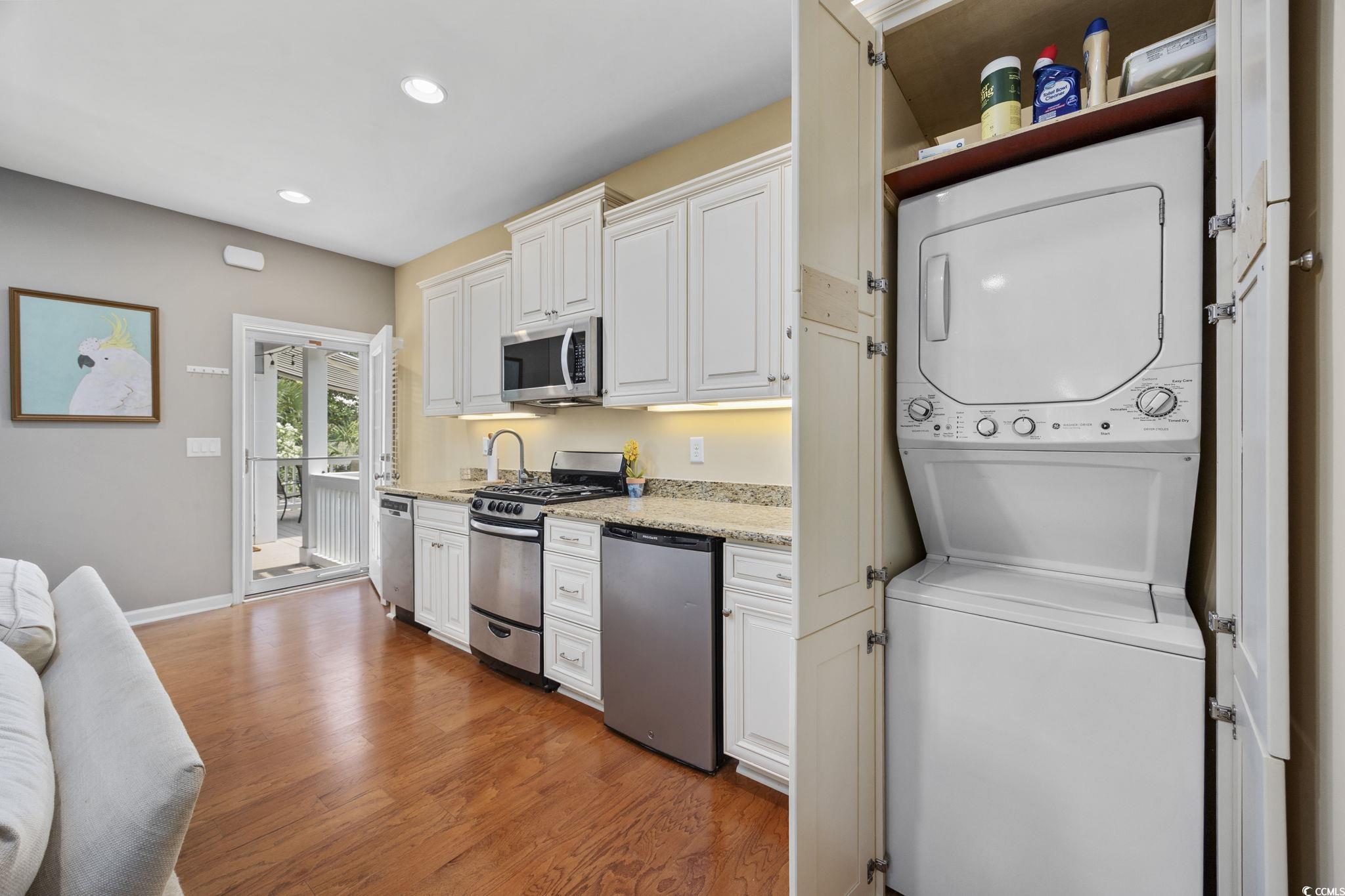 175 SummerWind Loop Murrells Inlet, SC 29576 - Photo 27 of 39 Kitchen featuring stainless steel appliances, stac