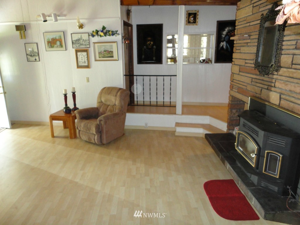 721 Southeast Cole Road Shelton, WA 98584 - Photo 6 of 23 Gallery Image 6