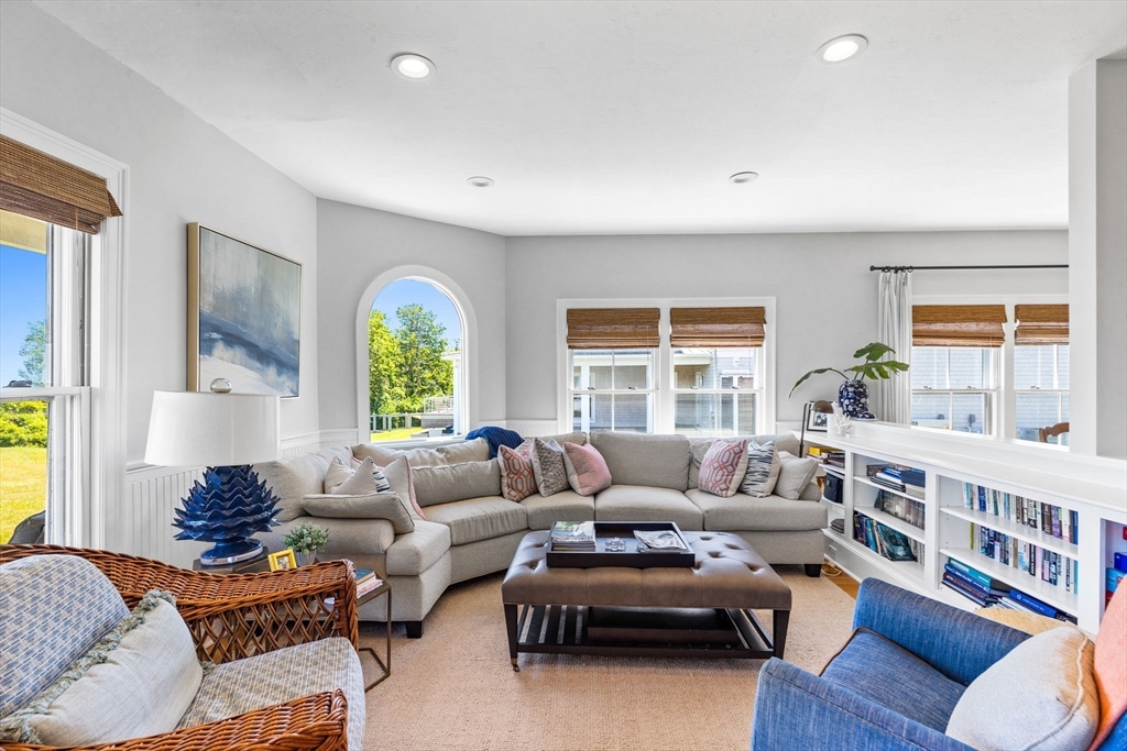 15 Sheldon Road Cohasset, MA 02025 - Photo 12 of 42