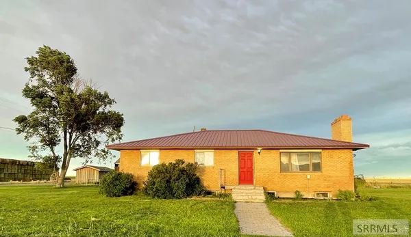 $265,000 | 2398 North 400 East, Monteview, ID 83435