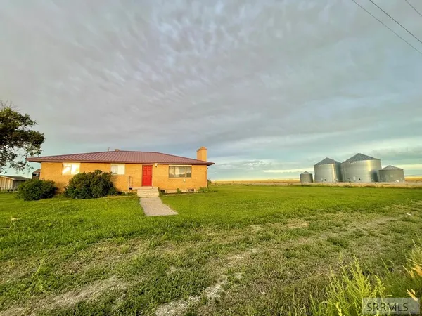 $265,000 | 2398 North 400 East, Monteview, ID 83435