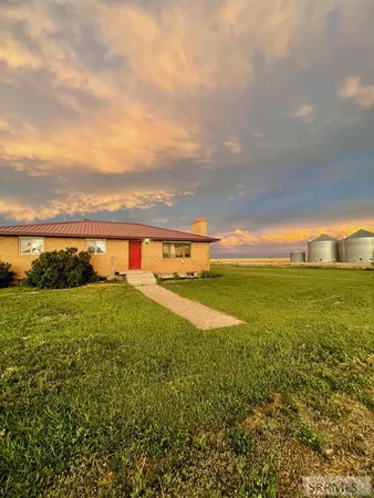 $265,000 | 2398 North 400 East, Monteview, ID 83435