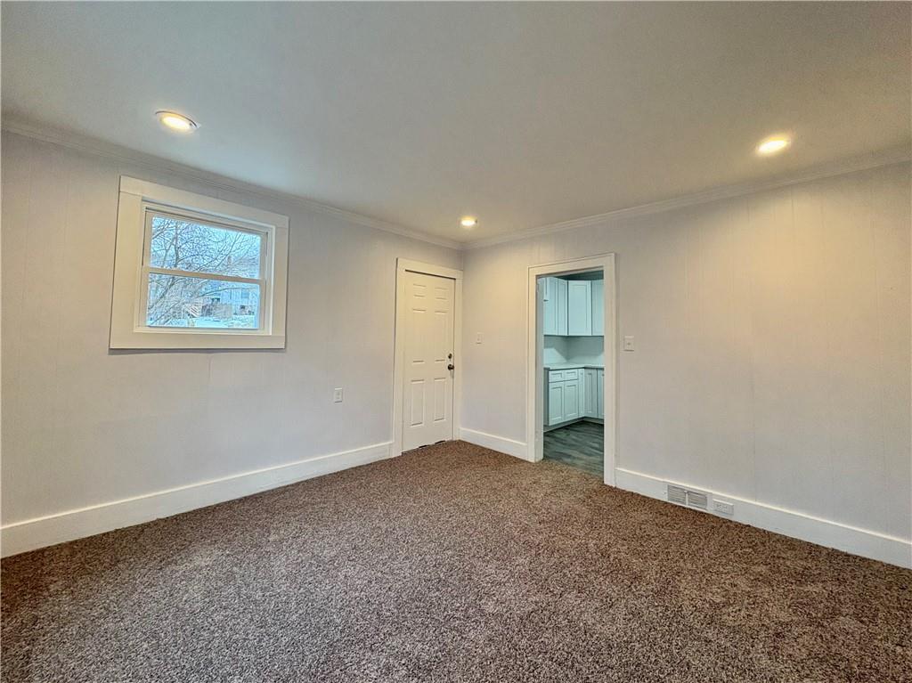 1416 Ridge Avenue Coraopolis, PA 15108 - Photo 8 of 27 Dining room