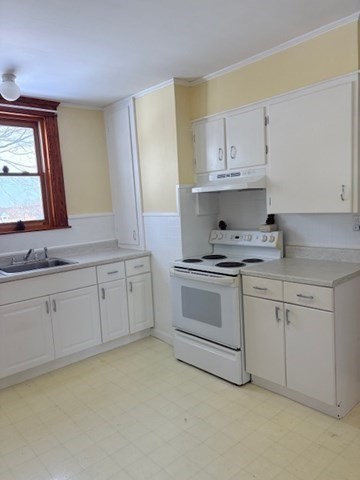 9 Ryan Ipswich, MA 01938 - Photo 7 of 8