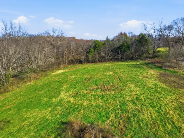 $669,900 | 6117 Henry Gower Road, Pleasant View, TN 37146