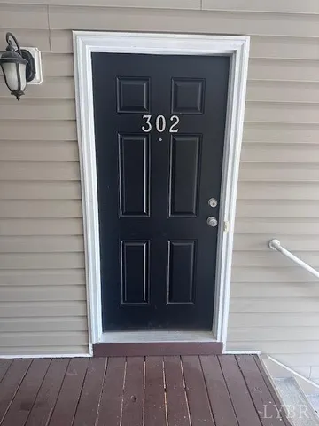 $215,000 | 206 Capstone Drive, Unit 302, Lynchburg, VA 24502