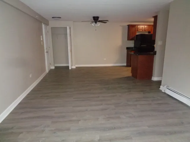 $1,700 | 8550 West 103rd Terrace, Unit 107, Palos Hills, IL 60465