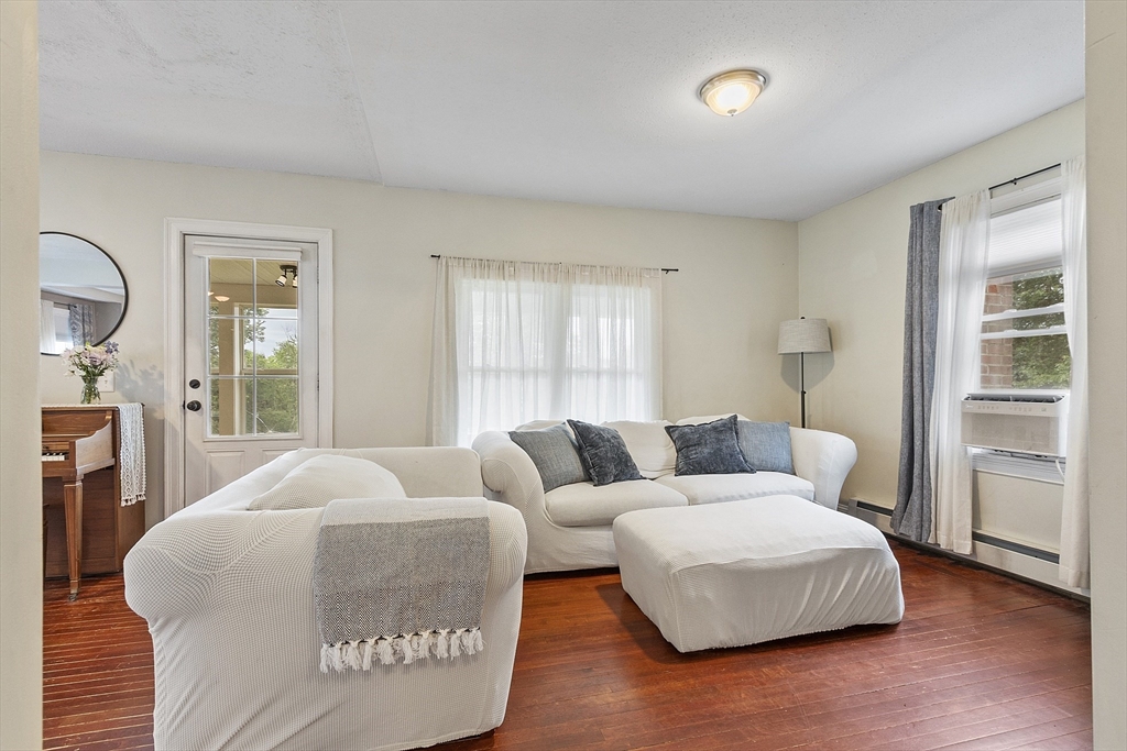 109 Swett Hill Road Sterling, MA 01564 - Photo 12 of 42 Gallery Image 12