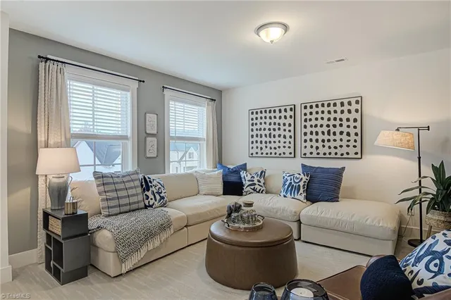 $489,000 | 2130 Beechwood Vw Drive, Winston-Salem, NC 27106