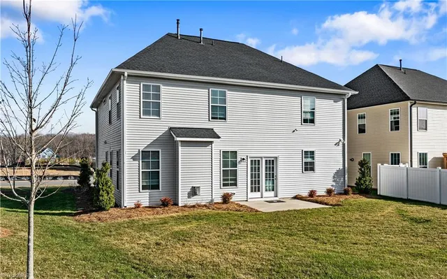 $489,000 | 2130 Beechwood Vw Drive, Winston-Salem, NC 27106