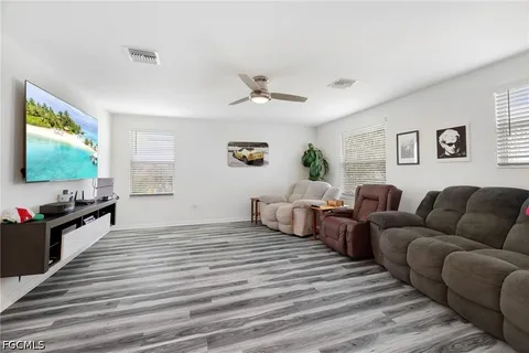 $499,000 | 9732 Mirada Boulevard, Fort Myers, FL 33908