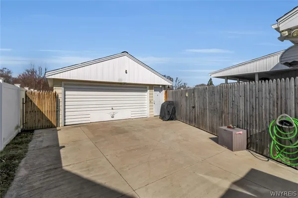 $209,900 | 1316 Moll Street, North Tonawanda, NY 14120