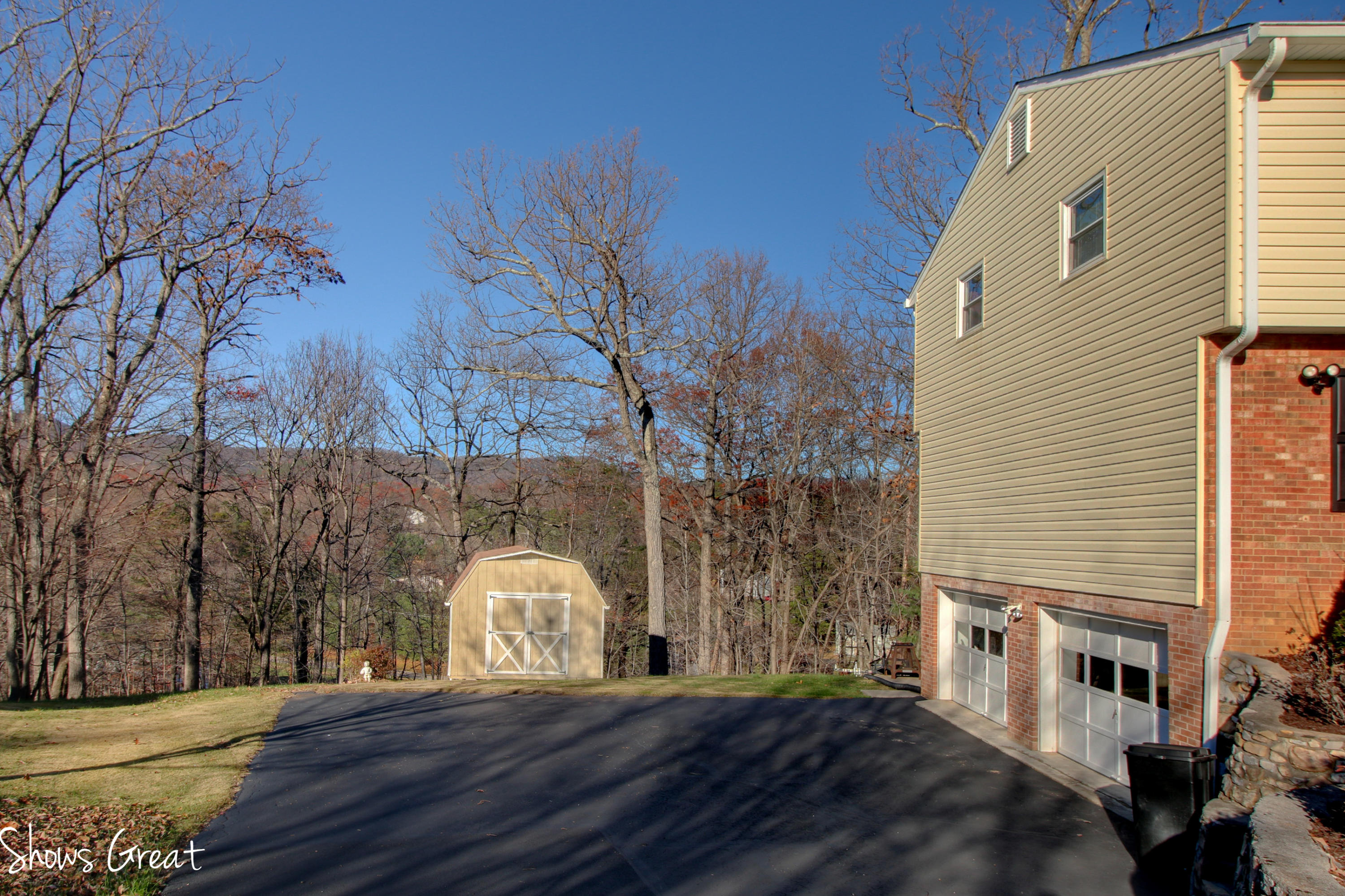 96 Persimmon Court Blue Ridge, VA 24064 - Photo 27 of 28 _MG_7187_8_9