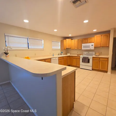 $1,800 | 820 Tupelo Drive, Melbourne, FL 32935