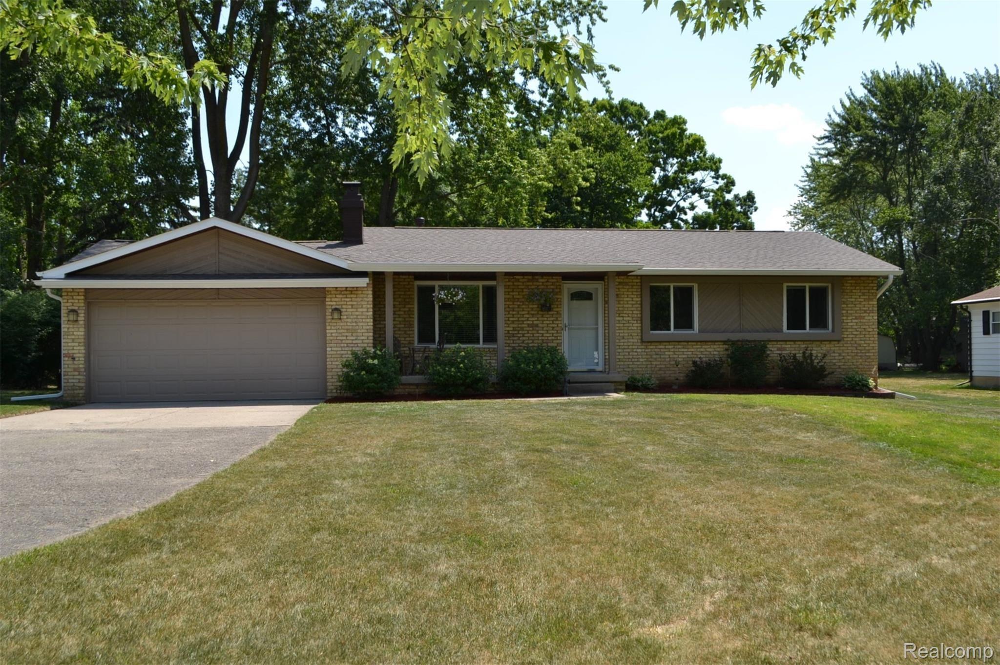 13231 Torrey Road Fenton, MI 48430 - Photo 49 of 64 DSC_0365.JPG