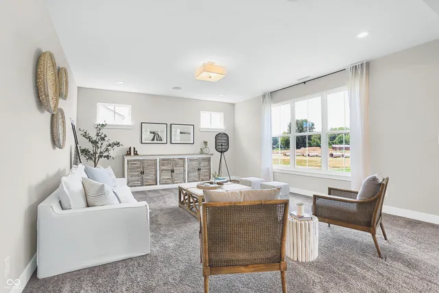 $409,999 | 456 Weaver Lane, Pittsboro, IN 46167