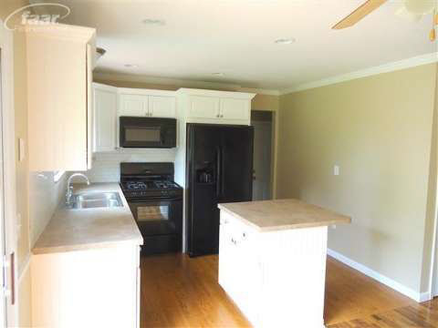 2401 East Stanley Road Mount Morris, MI 48458 - Photo 11 of 34 20415835-10.JPG