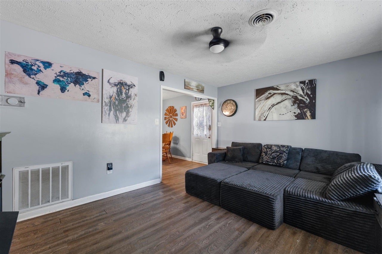304 Pitcher Road North Morgantown, KY 42261 - Photo 9 of 28 Gallery Image 9