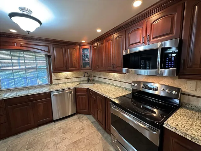 $285,000 | 317 Circle Drive, White Oak, PA 15131