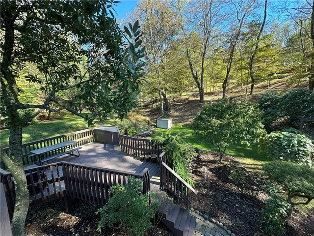 $285,000 | 317 Circle Drive, White Oak, PA 15131