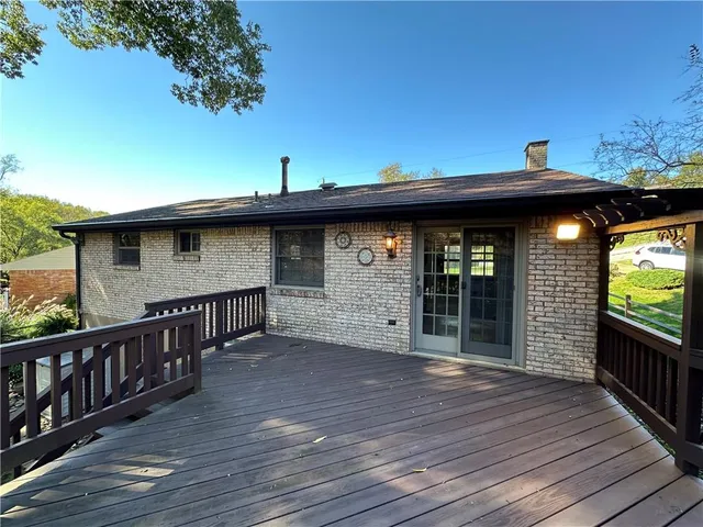 $285,000 | 317 Circle Drive, White Oak, PA 15131