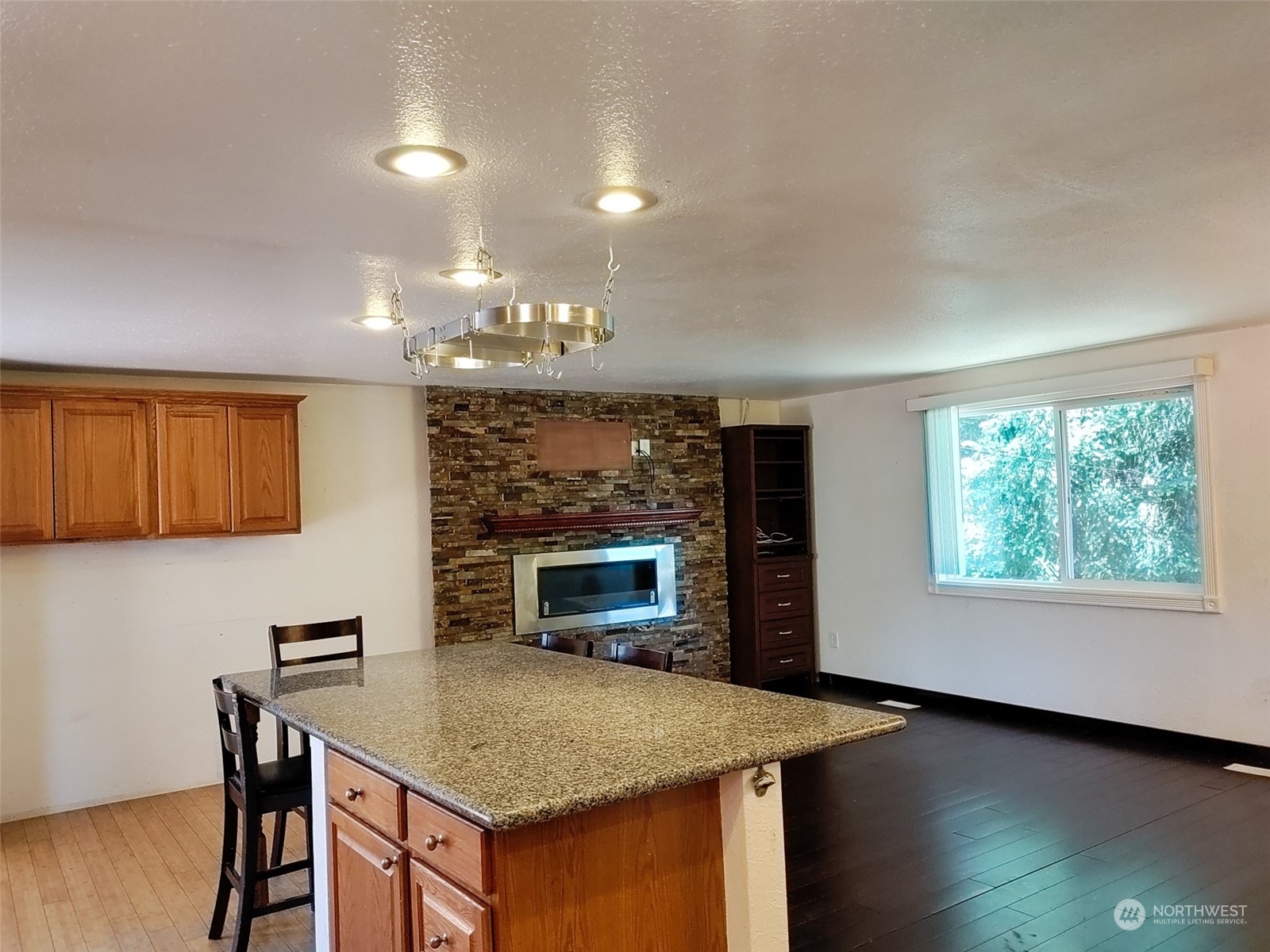 16032 Spanaway Loop Road South Spanaway, WA 98387 - Photo 2 of 28