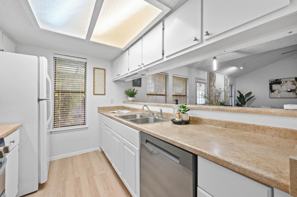 4912 Cabob Street Austin, TX 78744 - Photo 11 of 24