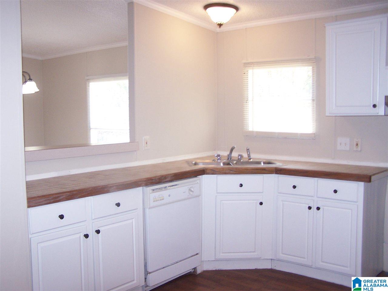 395 Easter Road Remlap, AL 35133 - Photo 4 of 27