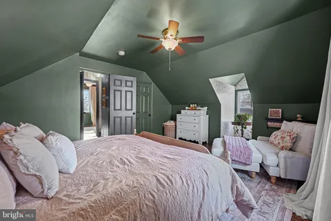 $550,000 | 233 Kenwood Road, Pasadena, MD 21122