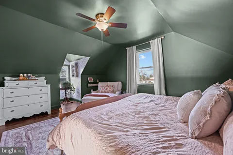 $550,000 | 233 Kenwood Road, Pasadena, MD 21122