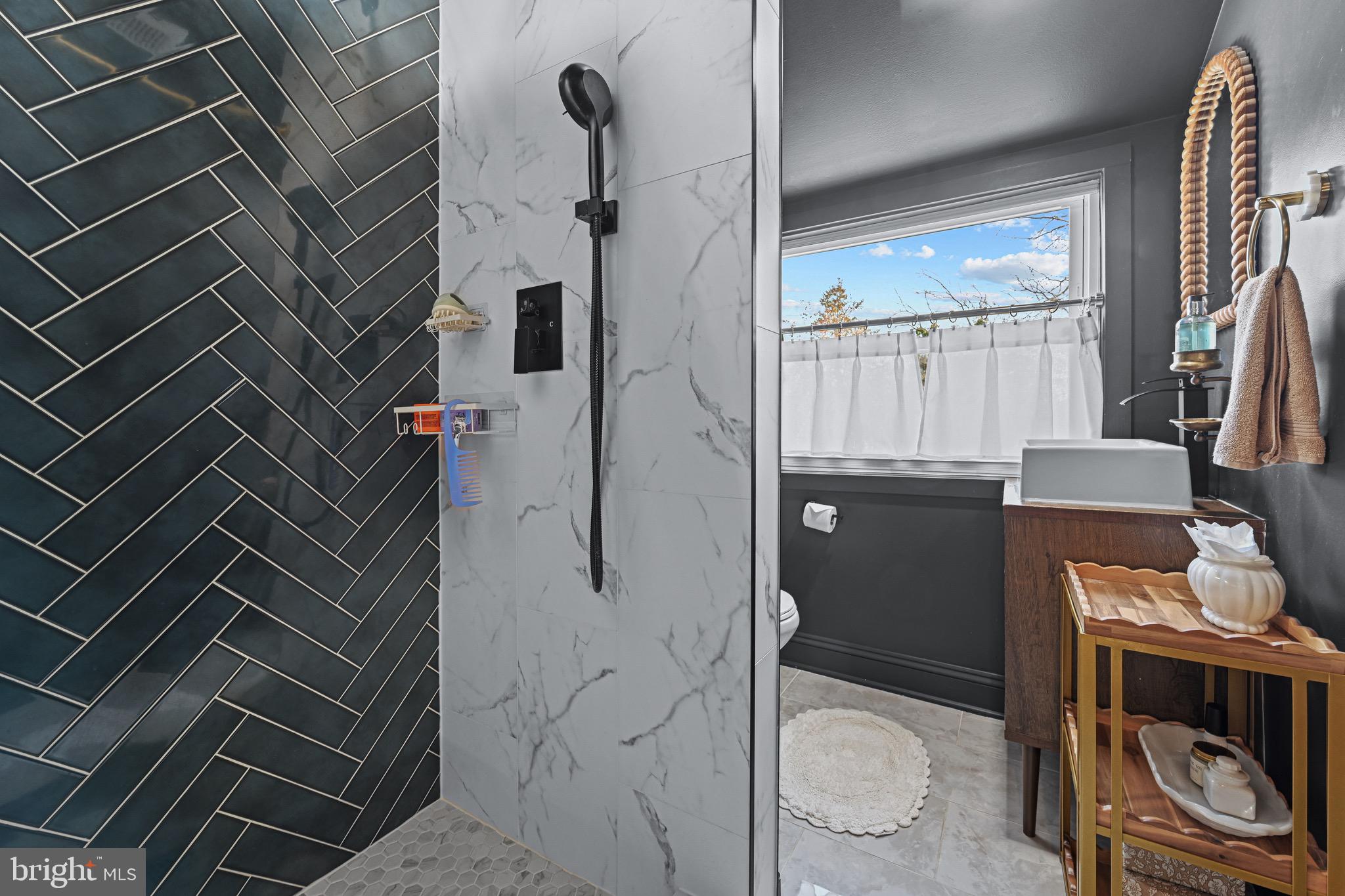 233 Kenwood Road Pasadena, MD 21122 - Photo 30 of 45 Second floor bathroom