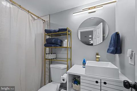 $550,000 | 233 Kenwood Road, Pasadena, MD 21122