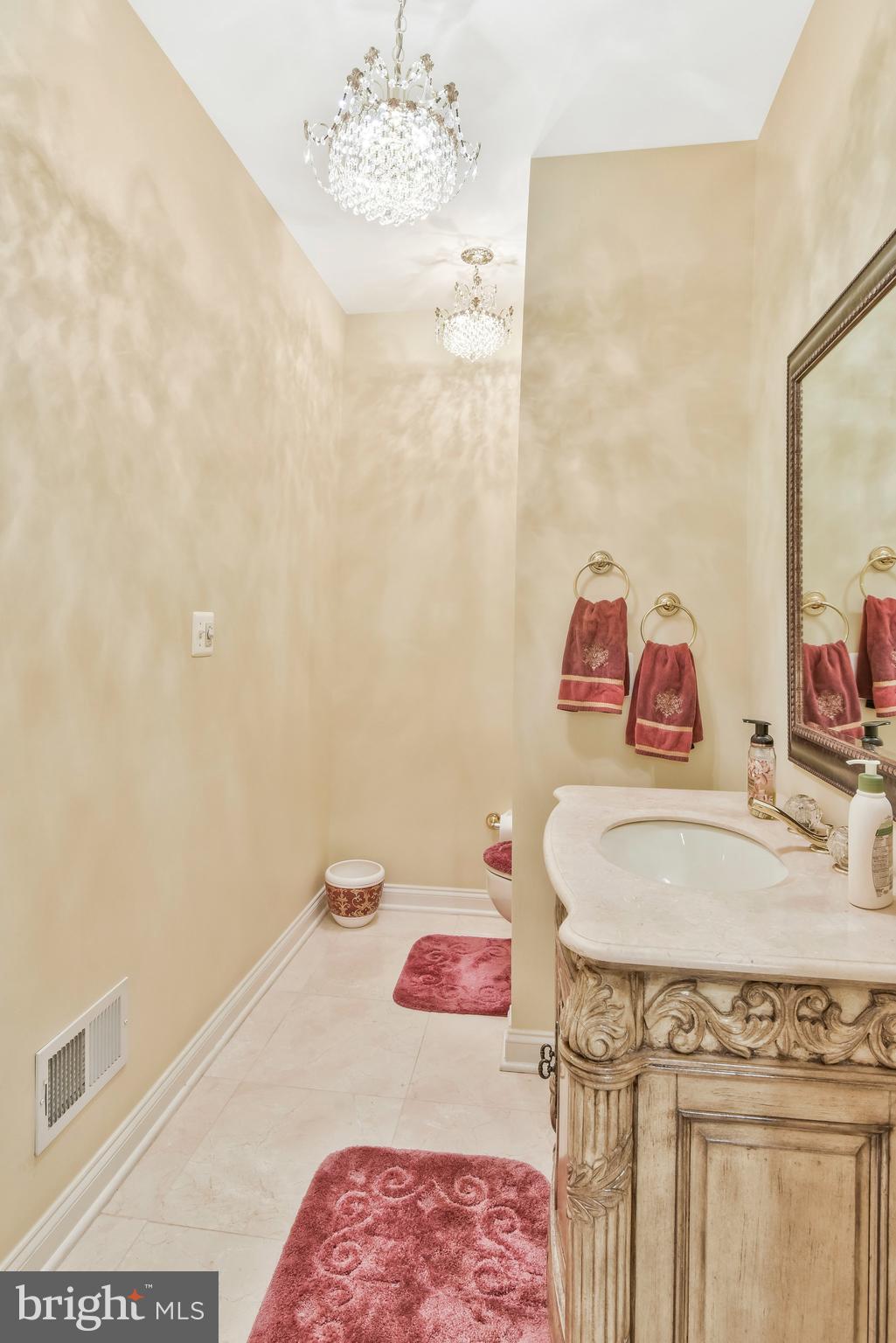 19783 Willowdale Place Ashburn, VA 20147 - Photo 15 of 71