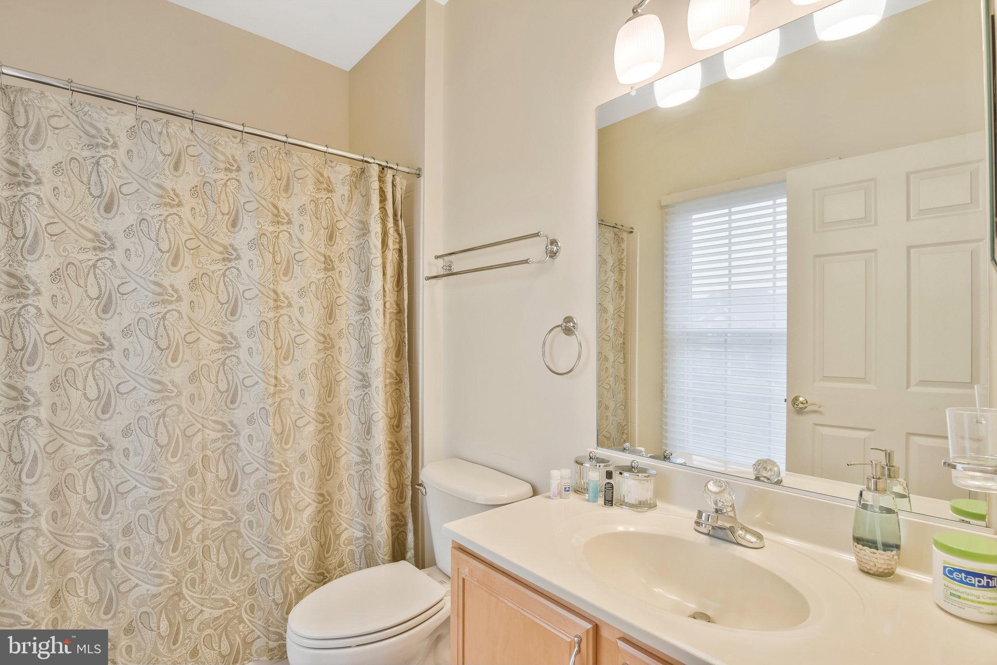 19783 Willowdale Place Ashburn, VA 20147 - Photo 31 of 71