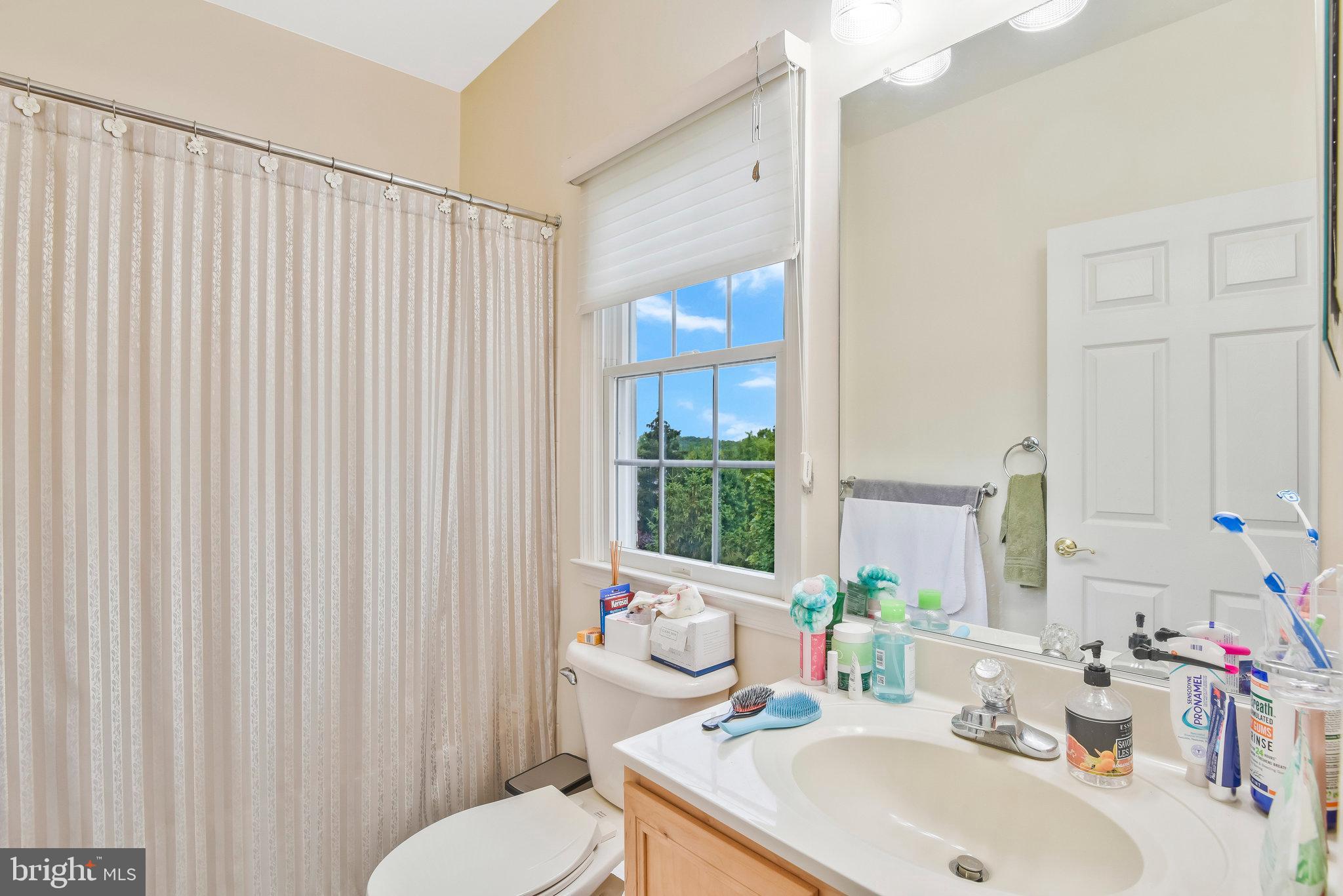 19783 Willowdale Place Ashburn, VA 20147 - Photo 39 of 71