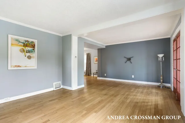 $379,000 | 523 Fulton Street, Grand Haven, MI 49417