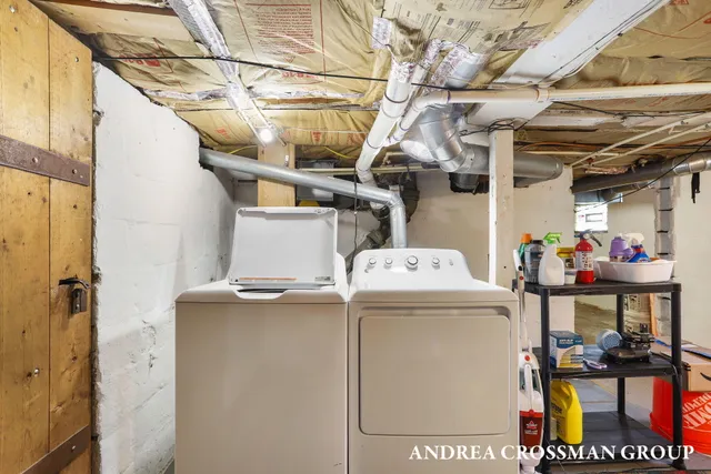 $379,000 | 523 Fulton Street, Grand Haven, MI 49417