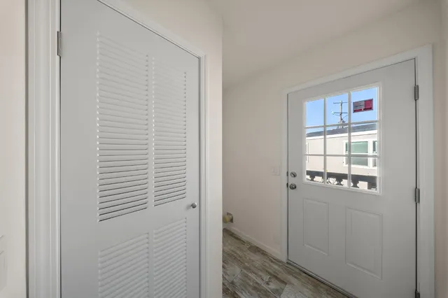 $170,950 | 317 Moffat Boulevard, Unit 21, Manteca, CA 95336