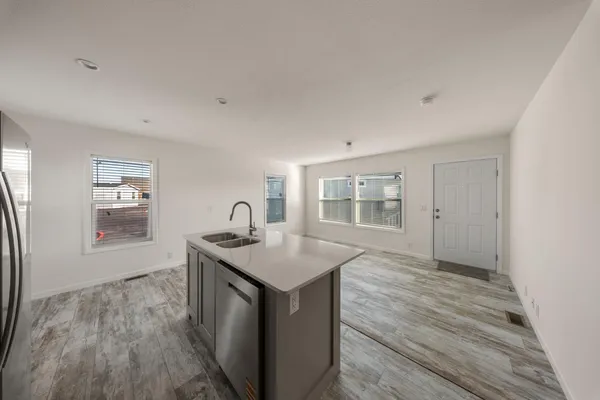 $154,950 | 317 Moffat Boulevard, Unit 21, Manteca, CA 95336