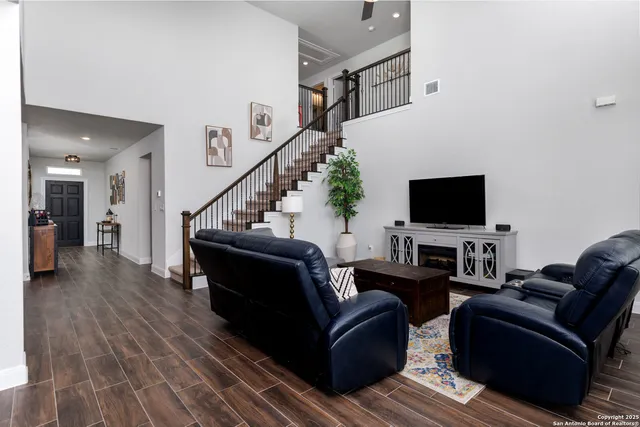 $555,000 | 12906 Ft Belknap, San Antonio, TX 78245