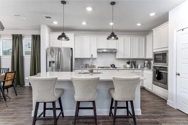 $555,000 | 12906 Ft Belknap, San Antonio, TX 78245