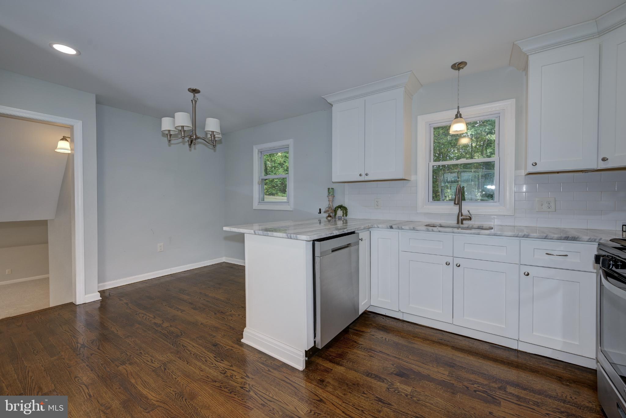 123 Clover Street Mount Holly, NJ 08060 - Photo 11 of 38 Dining Nook