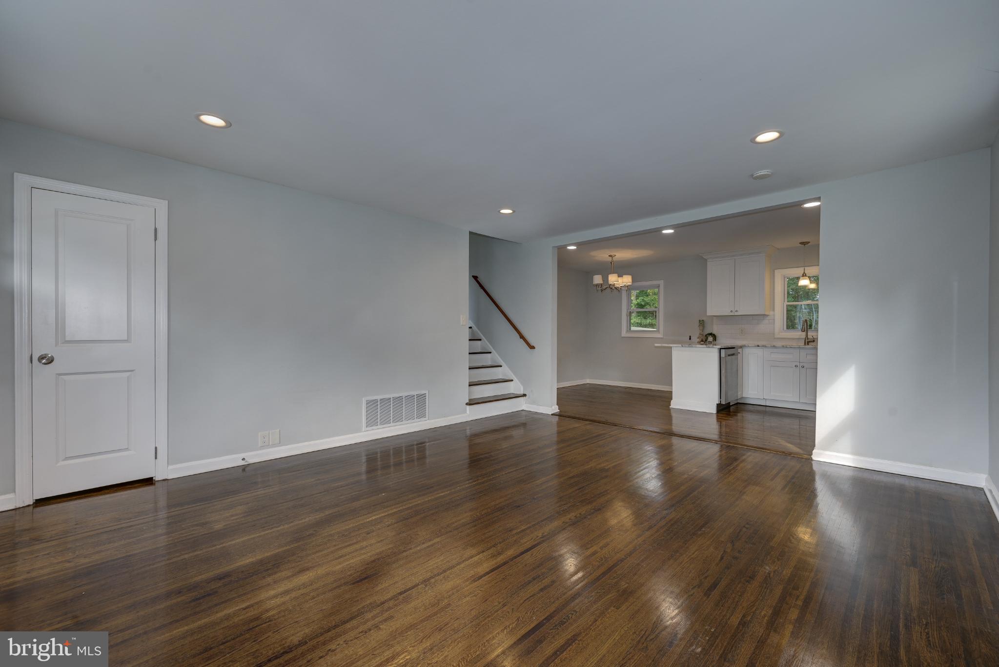 123 Clover Street Mount Holly, NJ 08060 - Photo 4 of 38 Spacious, light-filled living area awaits you.